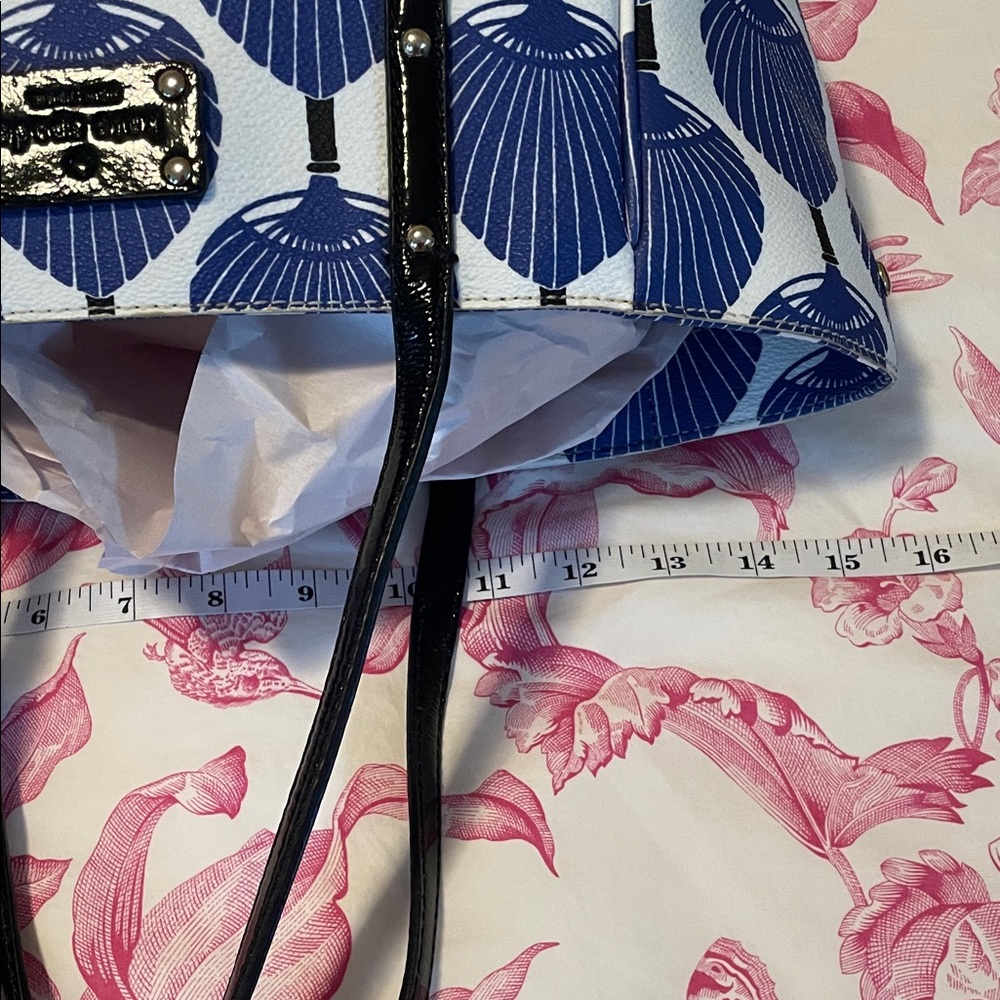 Kate Spade Navy and White Patterned Tote - Picture 12 of 14